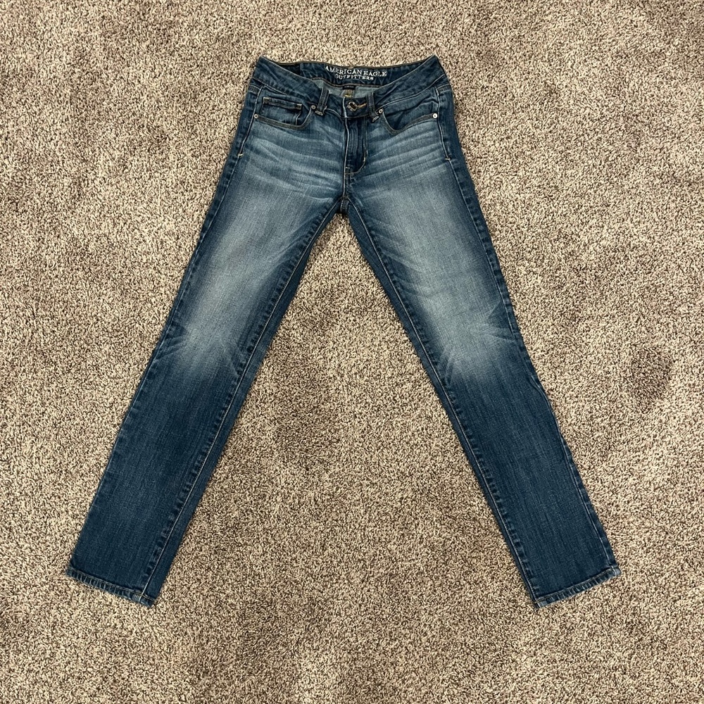 Juniors American Eagle skinny jeans